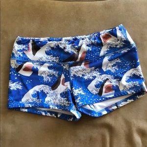 FLEO shark shorts